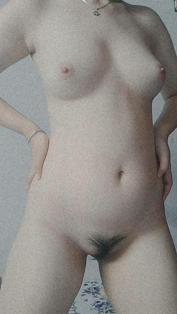 Làm sao để cho cô bạn gái khó tính của bạn ăn vào cuối tuần? Creampie là lựa chọn tốt cho cô ấy!